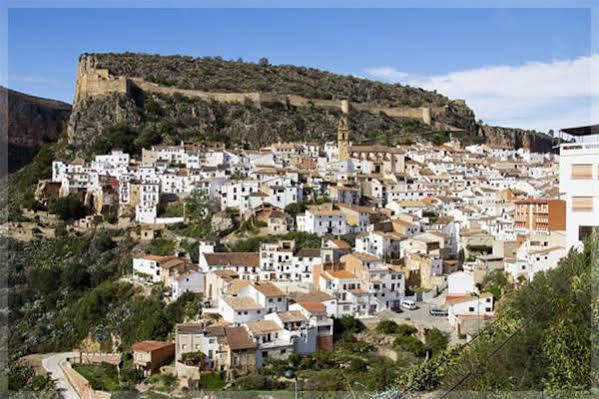 Hostal El Pozo تشيلالا المظهر الخارجي الصورة